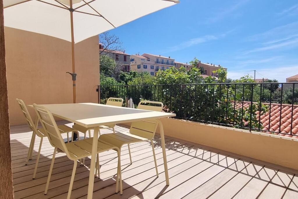 Appartement Au Centre Du Village Cargèse Eksteriør bilde